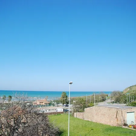 Cala Chiara Bed and Breakfast